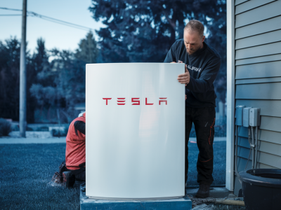 Is community battery sharing with tesla powerwall the quickest way for uk streets to beat winter blackouts?